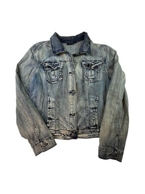 a.n.a Denim Jacket Women’s XL Light Wash Button Front Jean Jacket Stretch